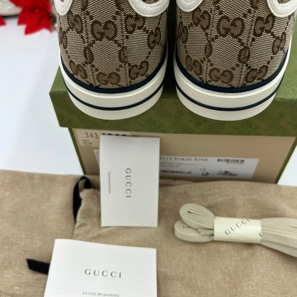 Men’s Gucci tennis 1977 low top sneakers size 12 fits 12.5 US made in Italy